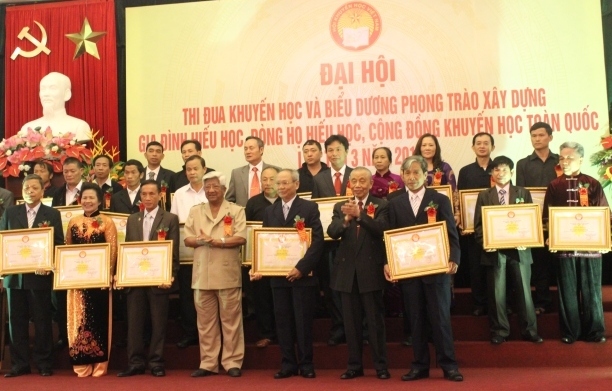 Khai mạc Đại hội thi đua Khuyến học toàn quốc lần thứ III